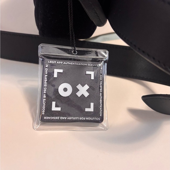 Gucci Crystal Star Marmont Black Velvet Belt Bag - Picture 7 of 7